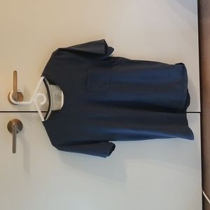 🎊SALE🎊 Banana Republic T-shirt 100% Cotton M